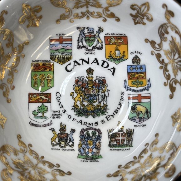 Paragon Tea Cup And Saucer Canada Coats Of Arms & Emblems Fine Bone China UK - Picture 6 of 16